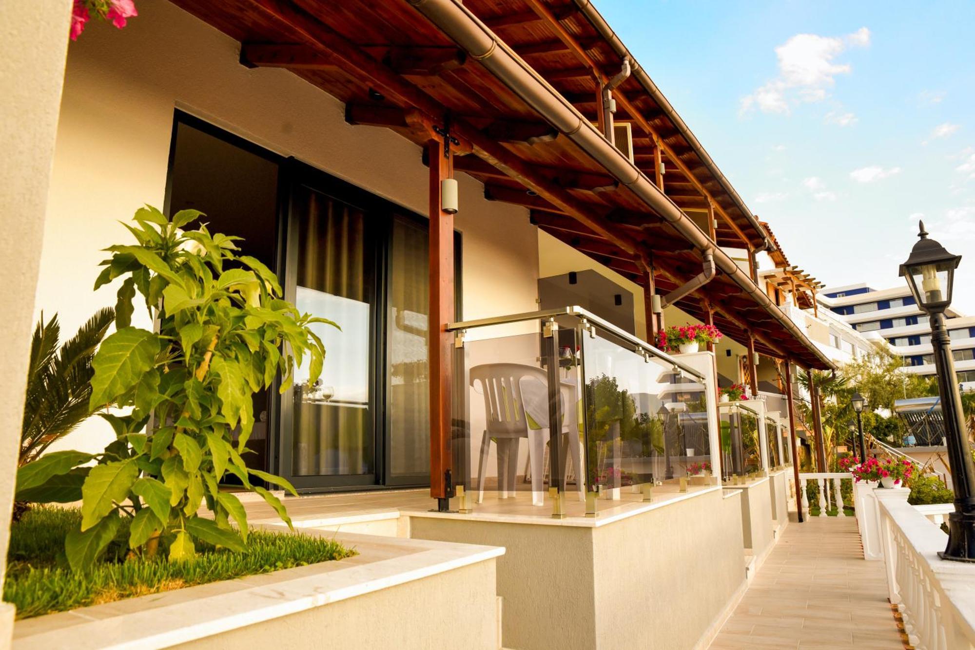 Hotel Ramosaco, Radhime, Vlore Exterior photo