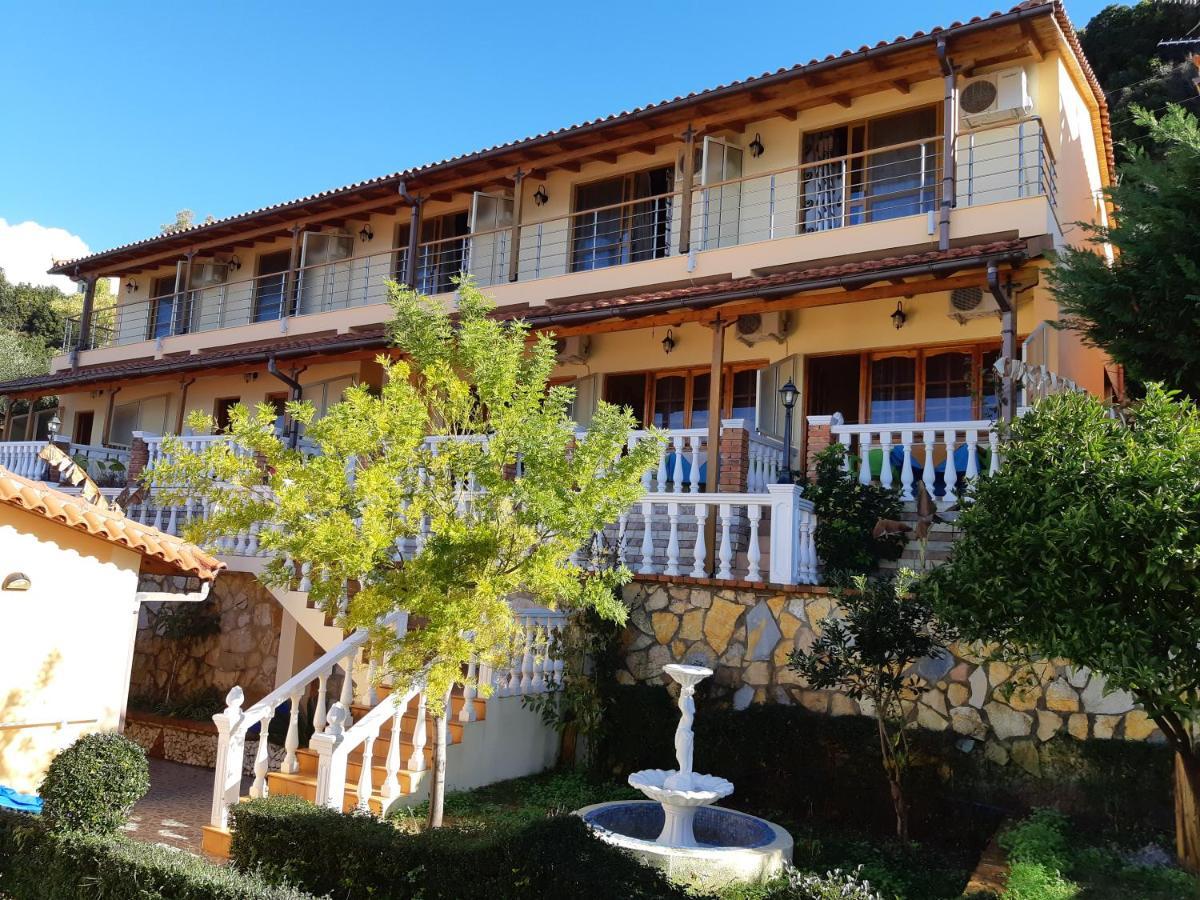 Hotel Ramosaco, Radhime, Vlore Exterior photo